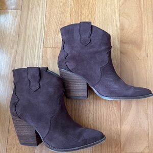 Chinese Laundry Ankle Western Bootie